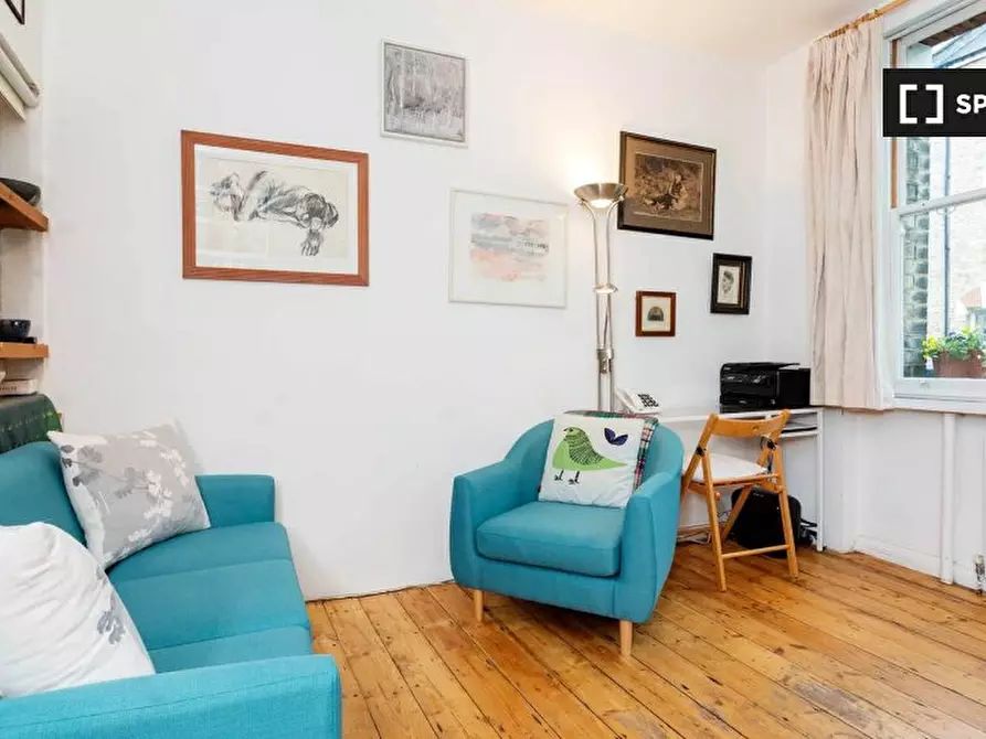 Immagine 2 di Appartamento in affitto  in a Bonnington Square a Lambeth
