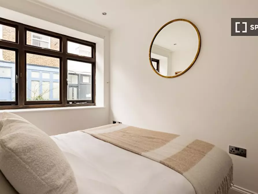Immagine 5 di Appartamento in affitto  in Eton Garages a Camden Town