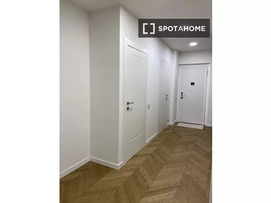 Immagine 6 di Camera condivisa in affitto  in Via Tacito a Roma