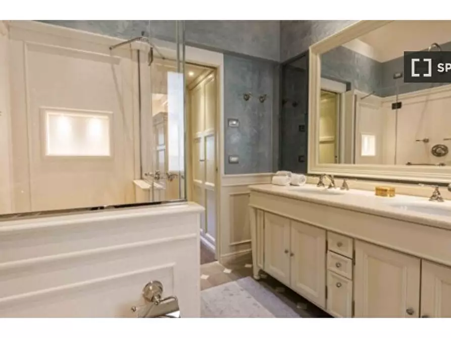 Immagine 16 di Appartamento in affitto  in Costa dei Magnoli a Firenze