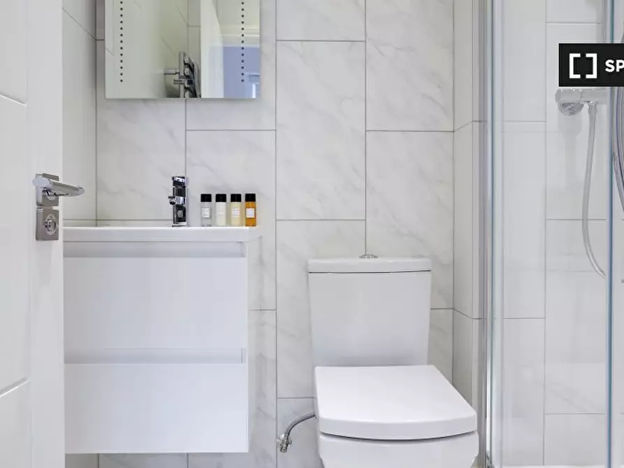 Immagine 9 di Appartamento in affitto  in Virginia House a Camden Town