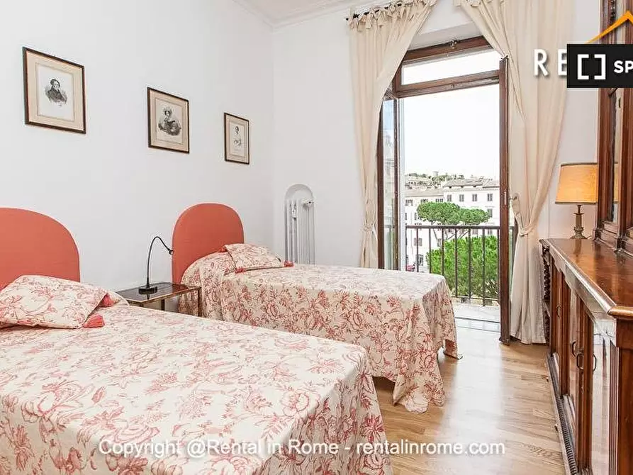 Immagine 7 di Appartamento in affitto  in Via di S. Nicola de' Cesarini a Roma