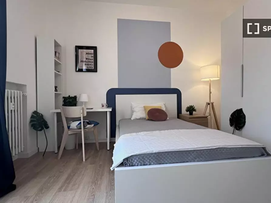 Immagine 9 di Camera condivisa in affitto  in Leandro Alberti a Bologna