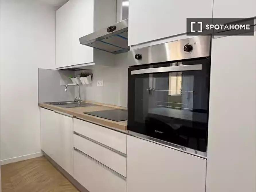 Immagine 7 di Appartamento in affitto  in Via di Casal Bruciato a Roma