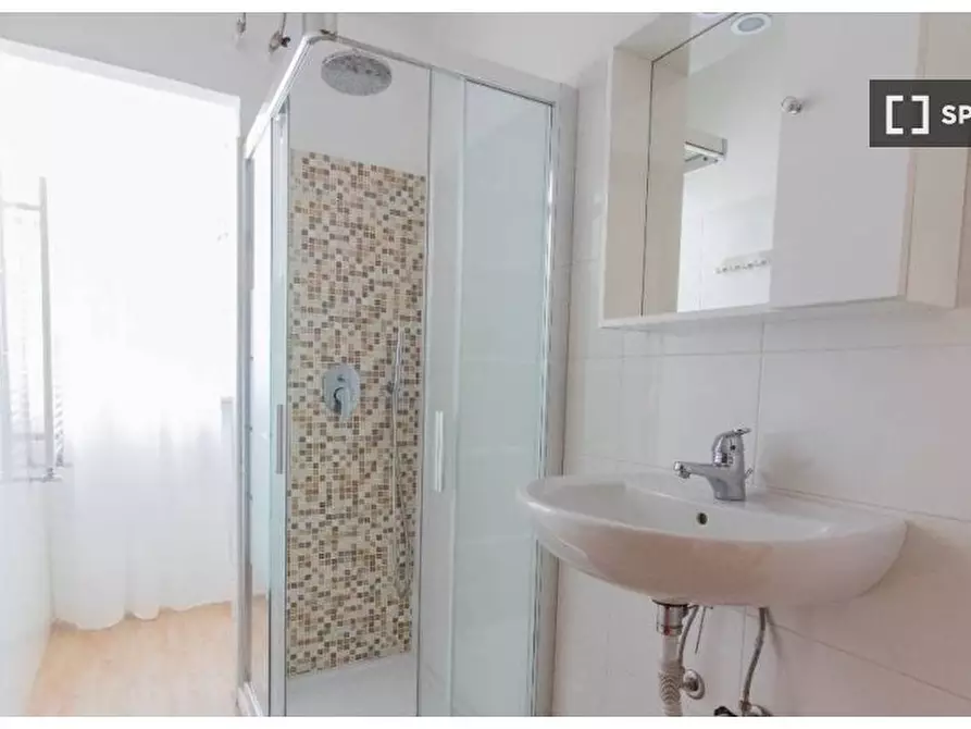 Immagine 5 di Camera condivisa in affitto  in Via Giuseppe Candiani a Milano