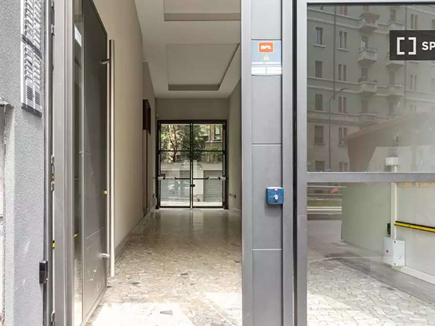 Immagine 12 di Ufficio in affitto  in Via Console Marcello a Milano