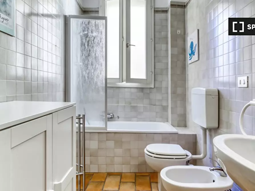 Immagine 16 di Appartamento in affitto  in Via Castiglione a Bologna