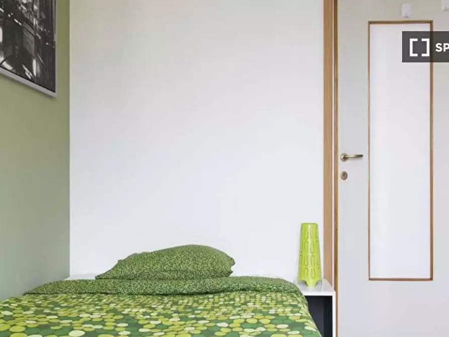 Immagine 4 di Camera condivisa in affitto  in Via Salvatore Barzilai a Milano