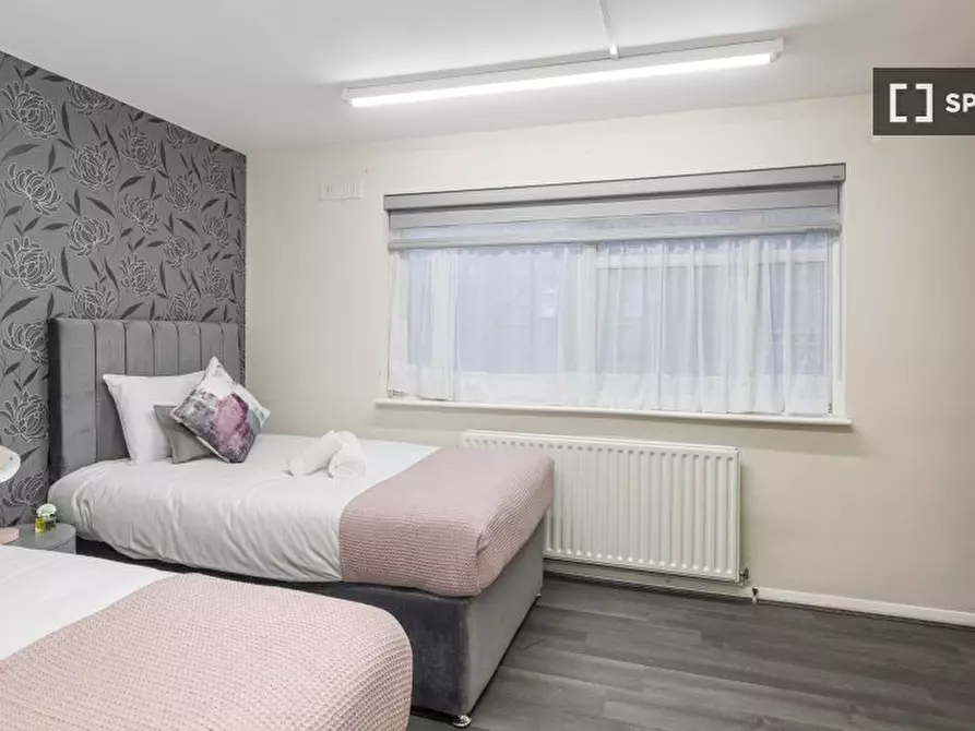 Immagine 4 di Appartamento in affitto  in Stamford Hill a Hackney