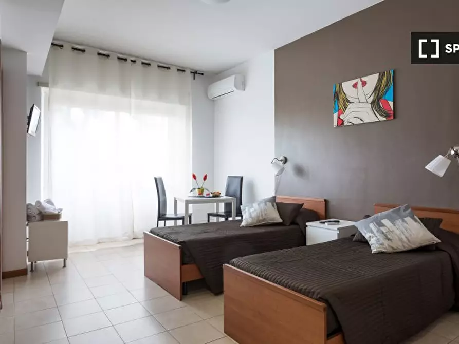 Immagine 2 di Appartamento in affitto  in Via Prenestina a Roma