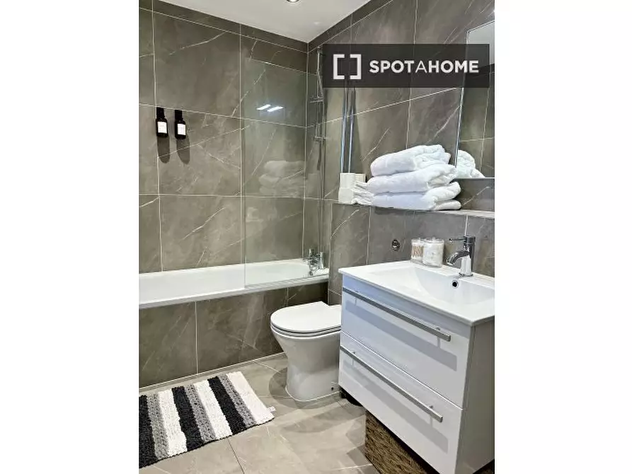 Immagine 15 di Appartamento in affitto  in flat a Islington
