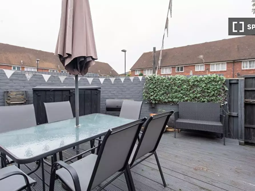 Immagine 15 di Appartamento in affitto  in Radnor Rd a Camberwell