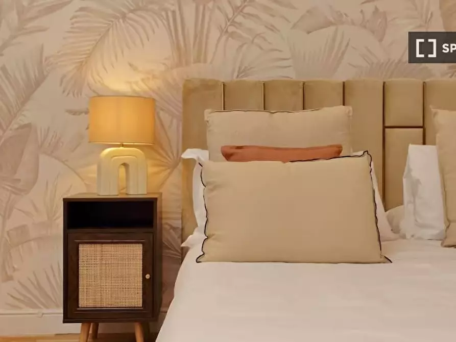 Immagine 16 di Appartamento in affitto  in Via Carlo Cattaneo a Roma