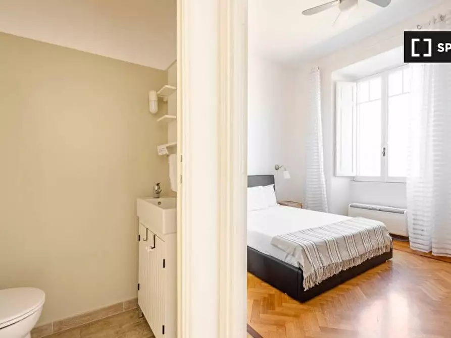 Immagine 7 di Camera condivisa in affitto  in Via di S. Giovanni in Laterano a Roma