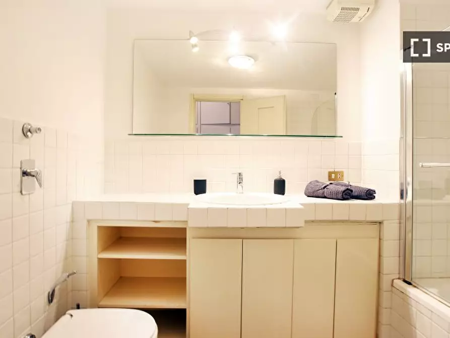 Immagine 15 di Camera condivisa in affitto  in Corso San Gottardo a Milano