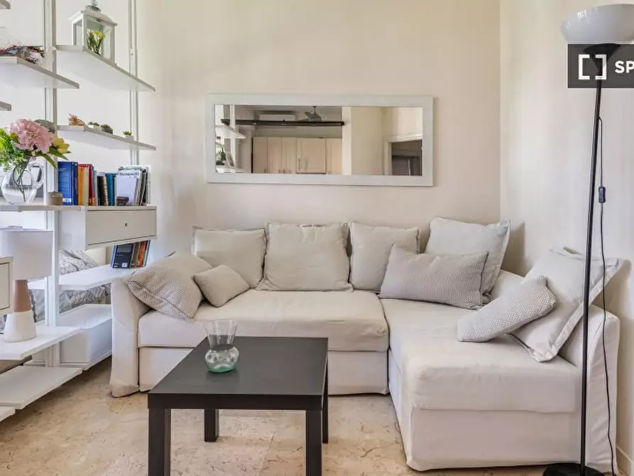 Immagine 2 di Appartamento in affitto  in Via Alfonso Capecelatro a Milano