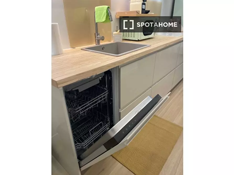 Immagine 6 di Ufficio in affitto  in Via Mascarella a Bologna