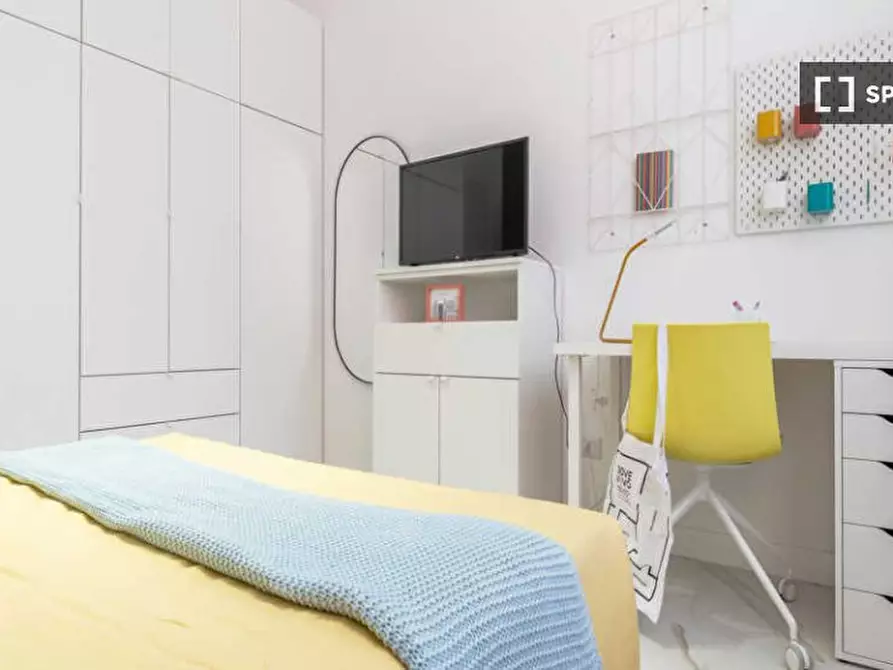 Immagine 6 di Camera condivisa in affitto  in Viale Bligny a Milano