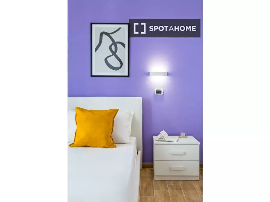 Immagine 19 di Appartamento in affitto  in Via Firenze a Napoli