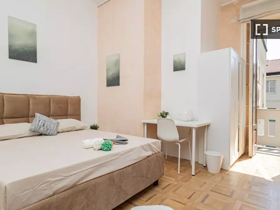Immagine 1 di Camera condivisa in affitto  in Via Giovanni Battista Pergolesi a Milano