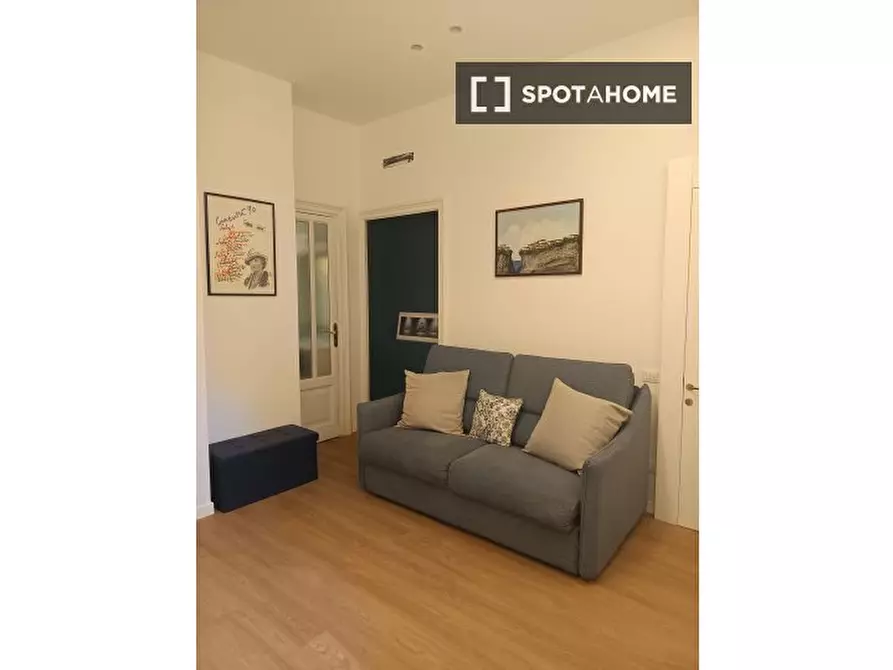 Immagine 3 di Ufficio in affitto  in Via dei Banchi Vecchi a Roma