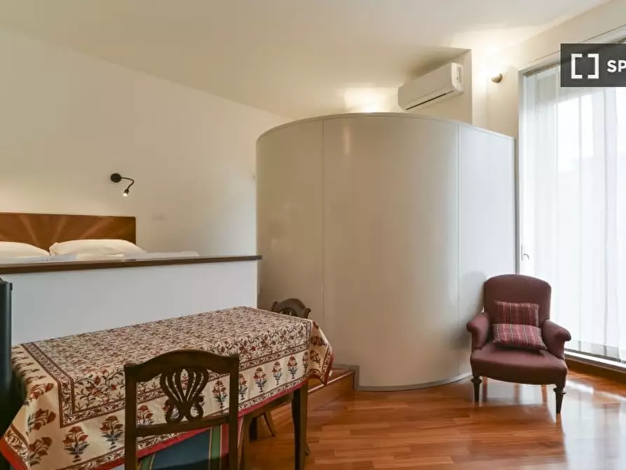 Immagine 2 di Ufficio in affitto  in Corso Monforte a Milano