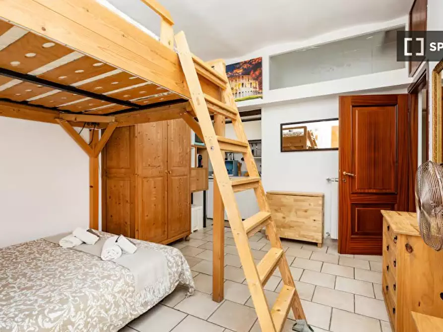 Immagine 18 di Ufficio in affitto  in Via dei Sabelli a Roma