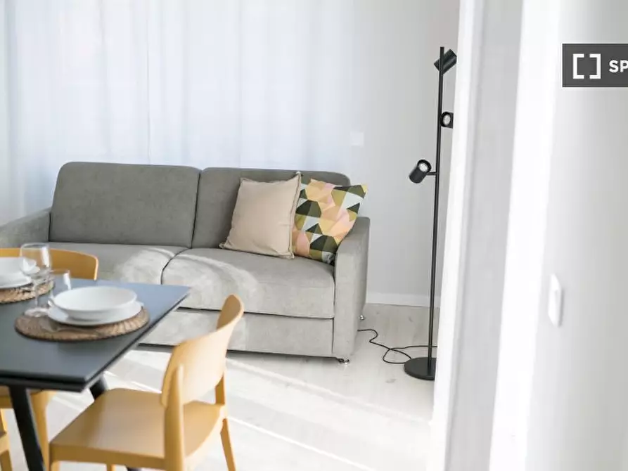 Immagine 12 di Appartamento in affitto  in Via Alfredo Comandini a Milano