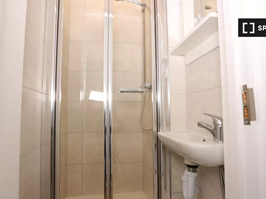 Immagine 16 di Camera condivisa in affitto  in Bromley High St a Poplar