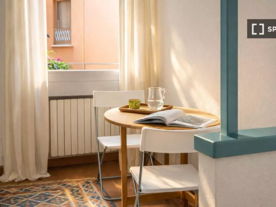 Immagine 3 di Appartamento in affitto  in Via G. Leopardi a Milano
