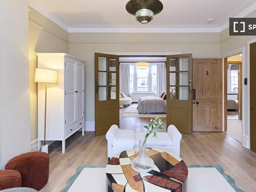 Immagine 13 di Appartamento in affitto  in Rosebery Rd a Tottenham
