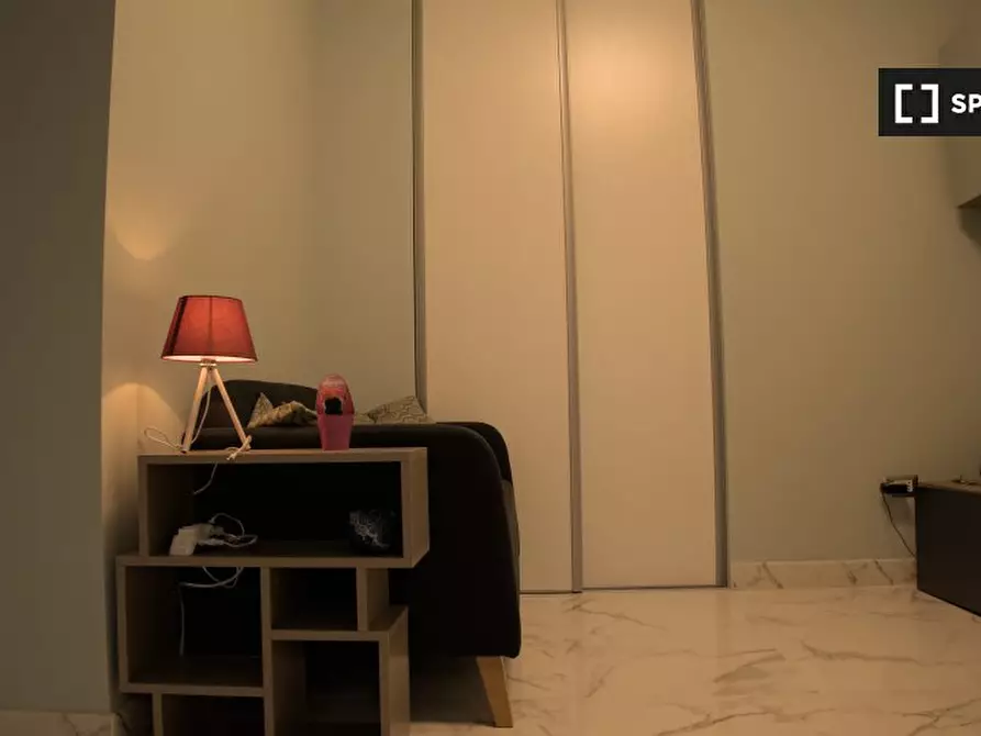 Immagine 13 di Camera condivisa in affitto  in Via Calpurnio Fiamma a Roma