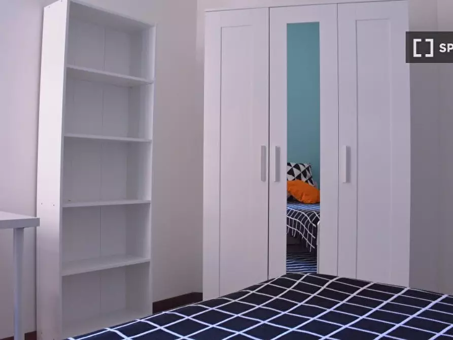 Immagine 17 di Camera condivisa in affitto  in Via Tigelliob a Cagliari