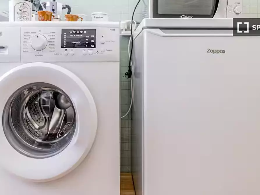 Immagine 7 di Appartamento in affitto  in Via Santa Bernadette a Roma