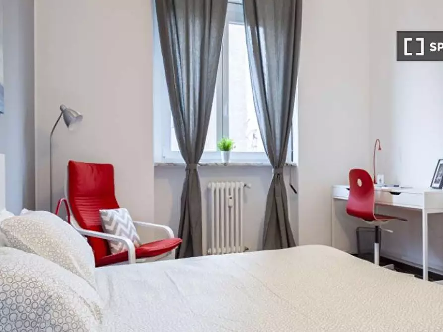 Immagine 2 di Camera condivisa in affitto  in Via Dei Mandorli Milan a Buccinasco