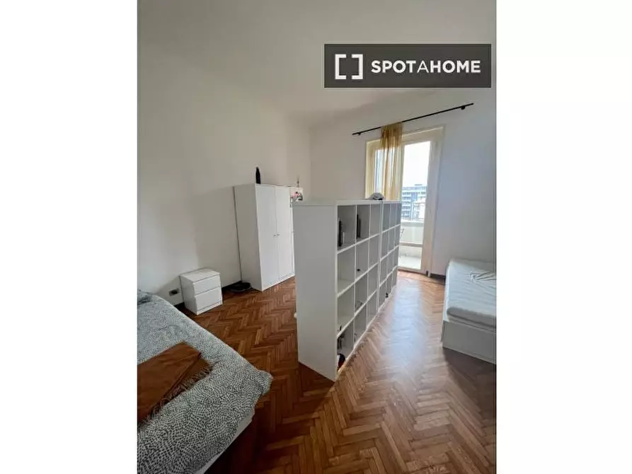 Immagine 2 di Camera condivisa in affitto  in Via Collodi a Milano