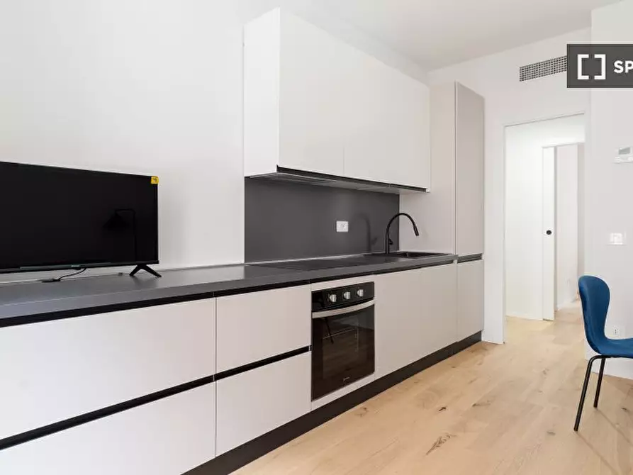 Immagine 9 di Appartamento in affitto  in Corso Sempione a Milano