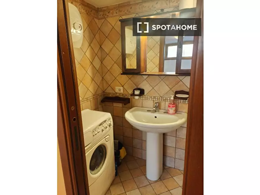 Immagine 13 di Appartamento in affitto  in Via Stefano de Stefani a Roma
