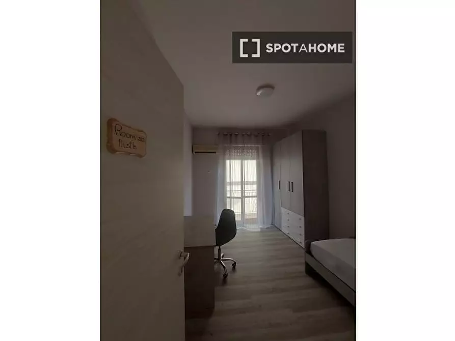 Immagine 2 di Appartamento in affitto  in Via Isaia Levi a Roma