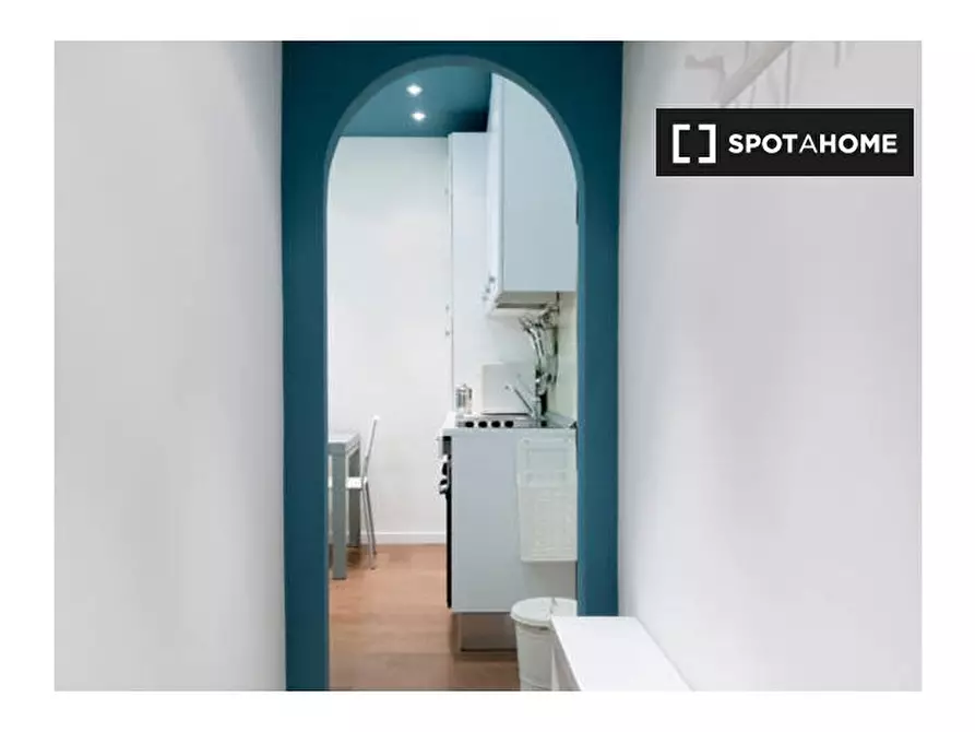 Immagine 15 di Appartamento in affitto  in Via Emilio Cornalia a Milano