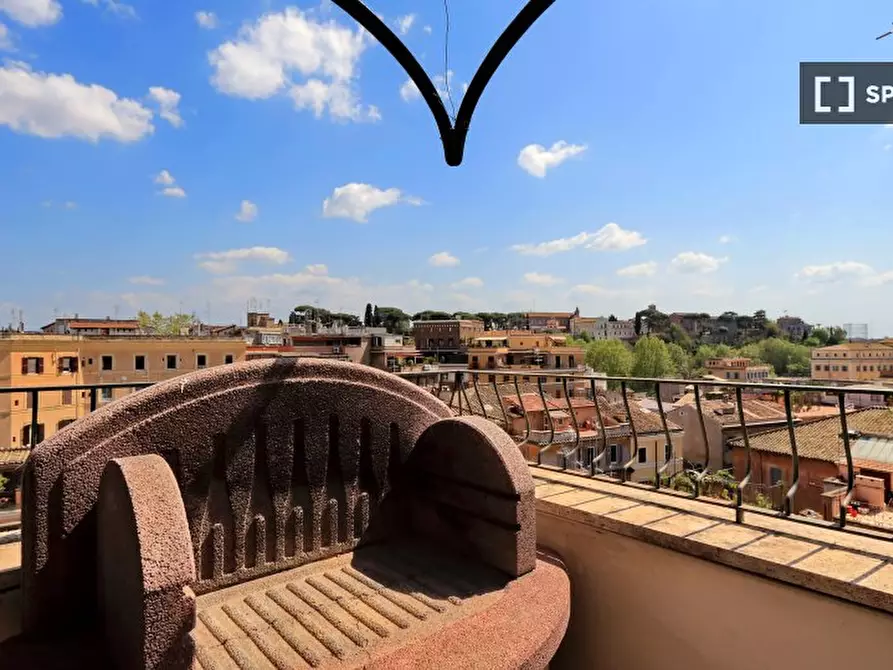 Immagine 13 di Appartamento in affitto  in Via della Botticella a Roma