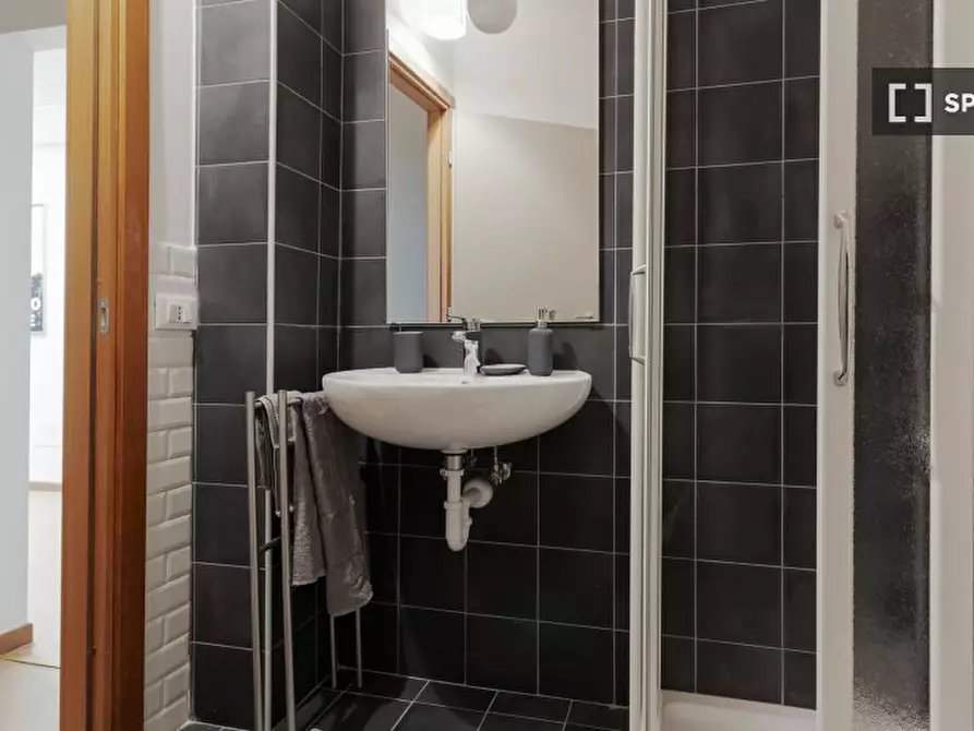 Immagine 11 di Camera condivisa in affitto  in Via Ernesto Breda a Milano