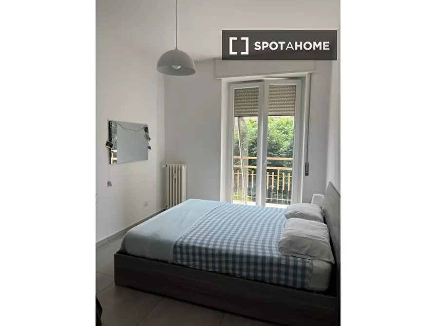 Immagine 5 di Camera condivisa in affitto  in Via Giovanni Cimabue a Milano