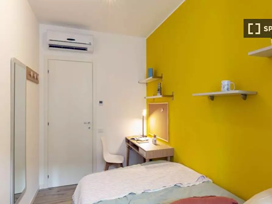 Immagine 3 di Camera condivisa in affitto  in Via Ospedale Civile a Padova