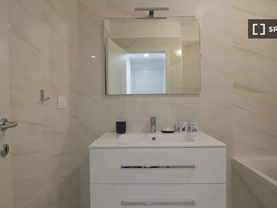 Immagine 16 di Appartamento in affitto  in Via Principe Eugenio a Milano