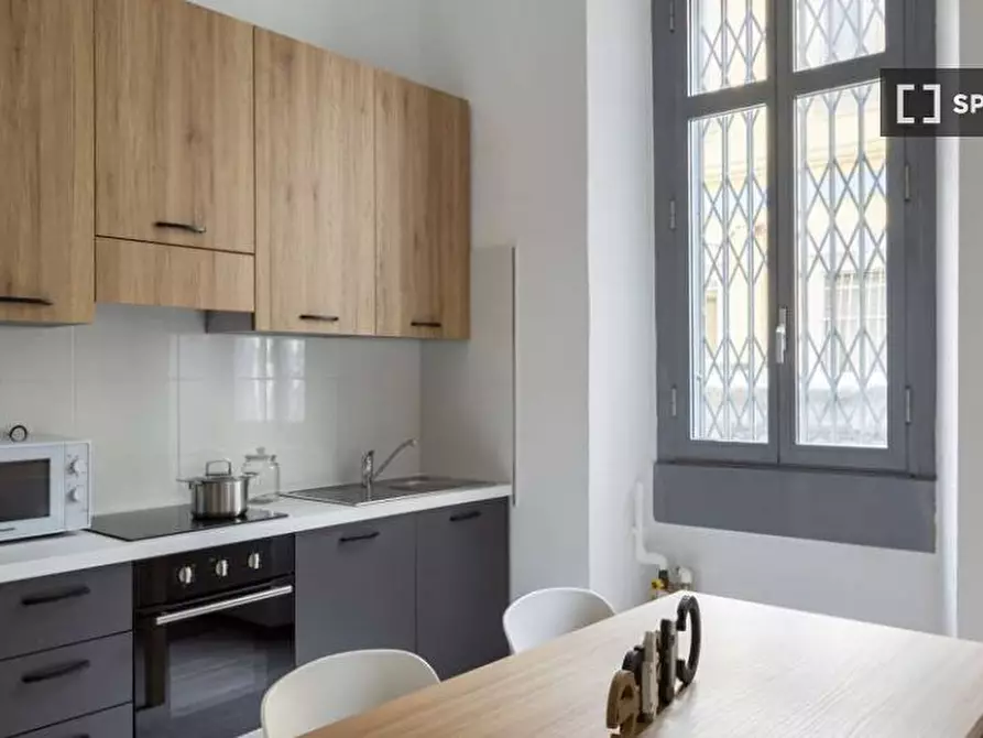 Immagine 10 di Camera condivisa in affitto  in Via Verona a Milano