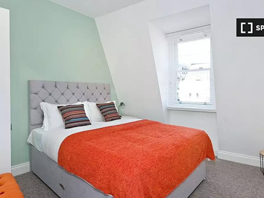 Immagine 7 di Appartamento in affitto  in Penthouse E Interlude House a 