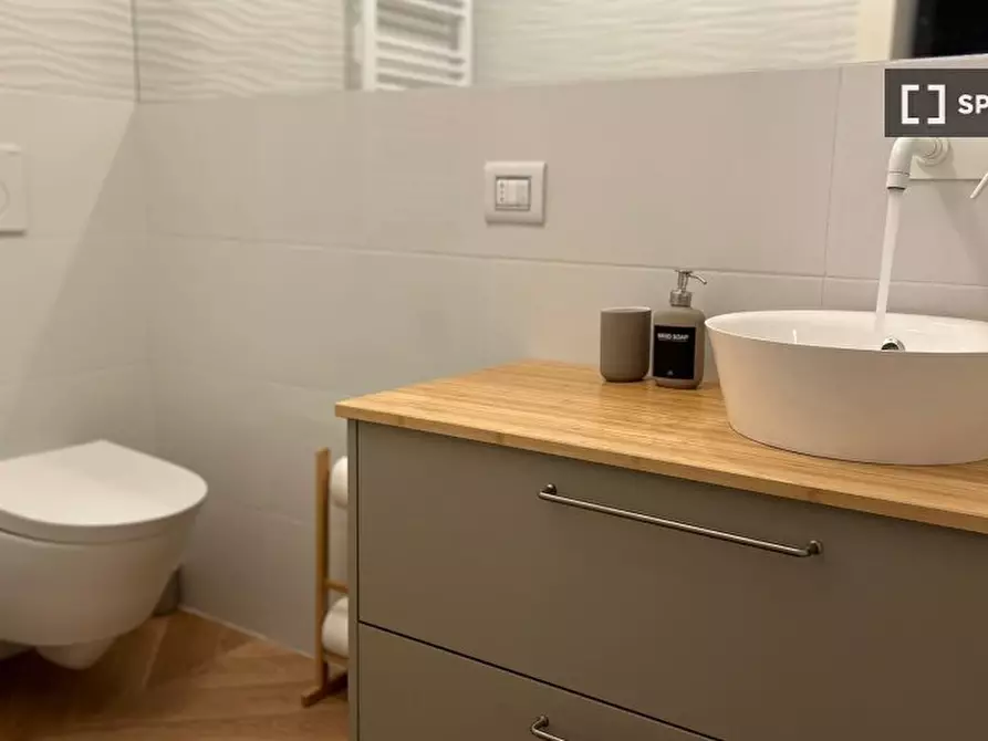 Immagine 2 di Appartamento in affitto  in Via Mauro Macchi a Milano