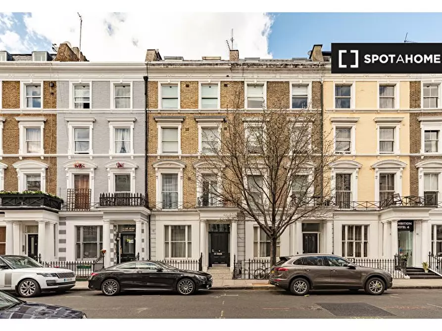 Immagine 15 di Appartamento in affitto  in Apartment a Kensington