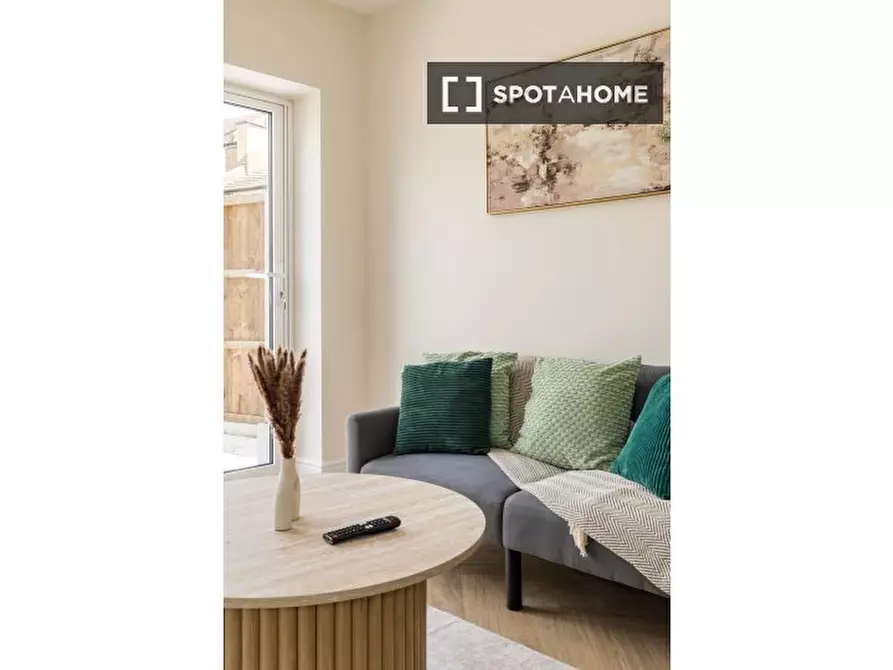 Immagine 12 di Appartamento in affitto  in Springrice Road a Lewisham